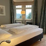 Waldfrieden - Design Trifft Budget Hotel Annweiler am Trifels