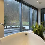 Waldfrieden - Design Trifft Budget 3* Аннвайлер-ам-Трифельс