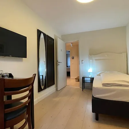 Waldfrieden - Design Trifft Budget 3* Annweiler am Trifels