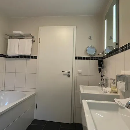 Waldfrieden - Design Trifft Budget