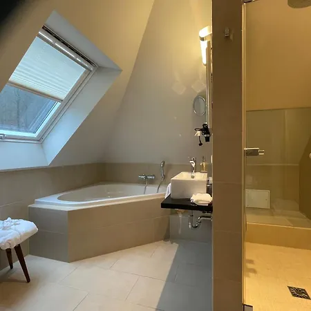 Waldfrieden - Zum Jugendstilhotel 3*