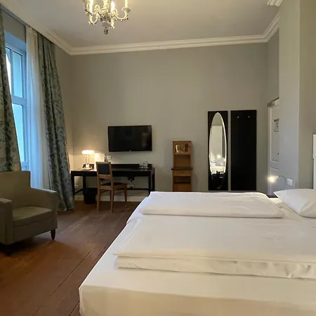 Waldfrieden - Design Trifft Budget Hotel