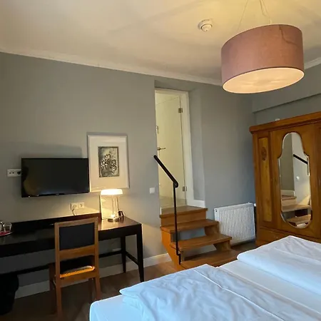 Waldfrieden - Design Trifft Budget Szálloda 3*