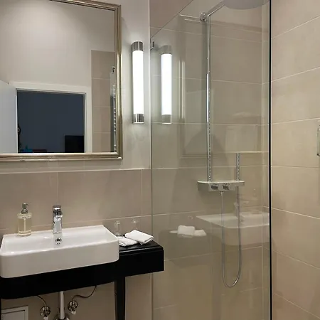 Hotel Waldfrieden - Design Trifft Budget Annweiler am Trifels