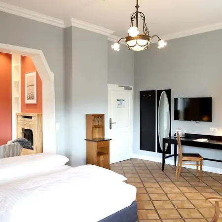 Waldfrieden - Design Trifft Budget