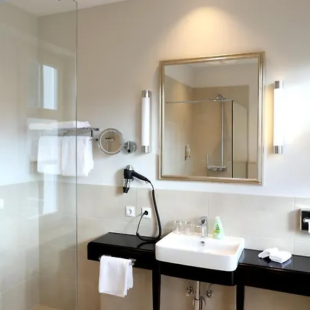 Waldfrieden - Design Trifft Budget 3* Annweiler am Trifels