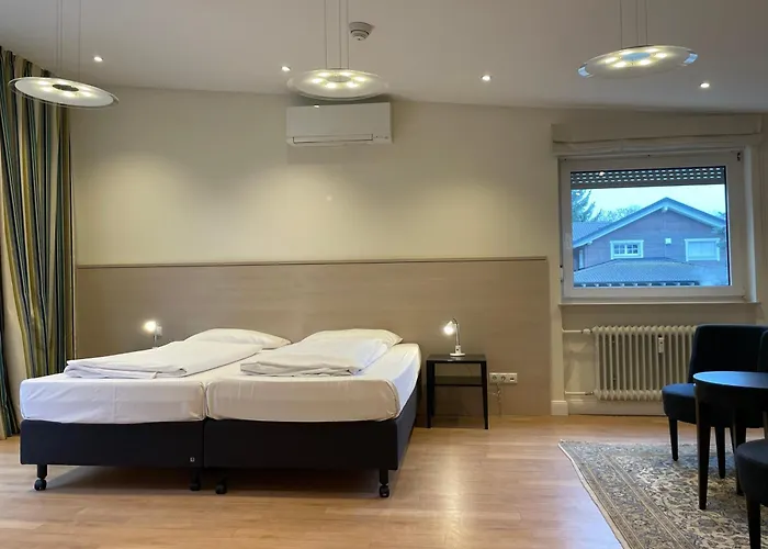 Waldfrieden - Design Trifft Budget Отель Аннвайлер-ам-Трифельс