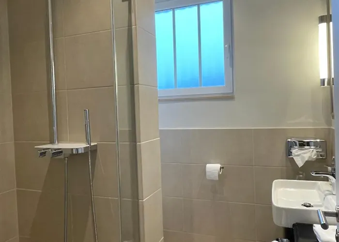 Waldfrieden - Design Trifft Budget Hotel Annweiler am Trifels