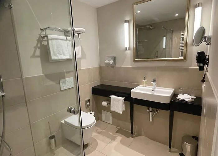 Waldfrieden - Zum Jugendstilhotel Annweiler am Trifels