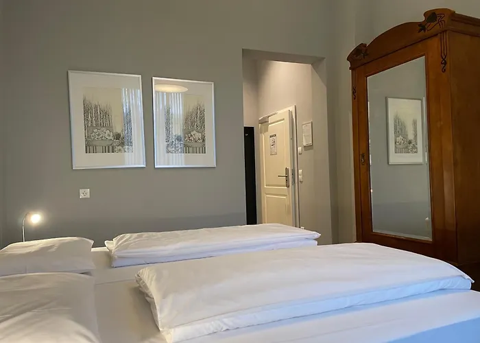 Waldfrieden - Zum Jugendstilhotel 3* Annweiler am Trifels